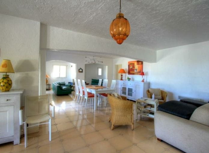 7-room villa with swimming pool, carport and sea view, in les Issambres