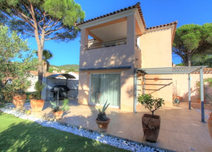 à vendre villa individuelle avec piscine et jaccuzzi, aux issambres (9)