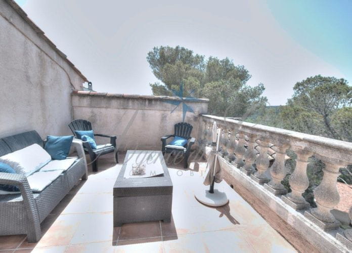 Charming villa with clear view 221 m2, 4 bedrooms t2 saint raphael (14)