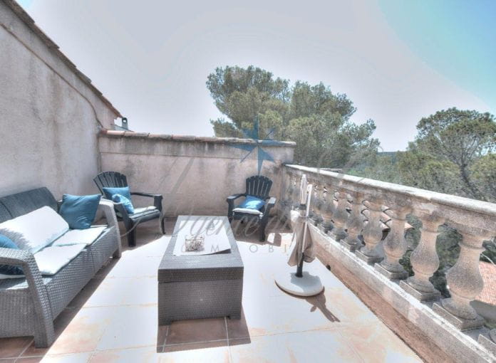 Villa charme vue dégagée 221 m2, 4 chambres + t2 saint  raphael