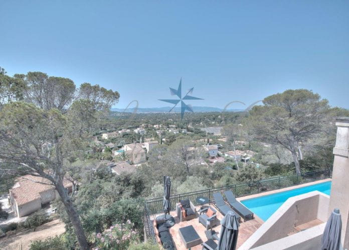 Charming villa with clear view 221 m2, 4 bedrooms t2 saint raphael (16)