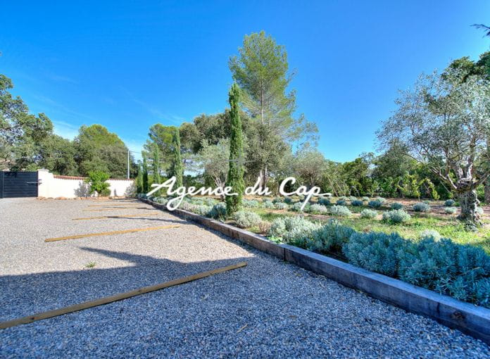 Villa puget sur argens  domaine prive