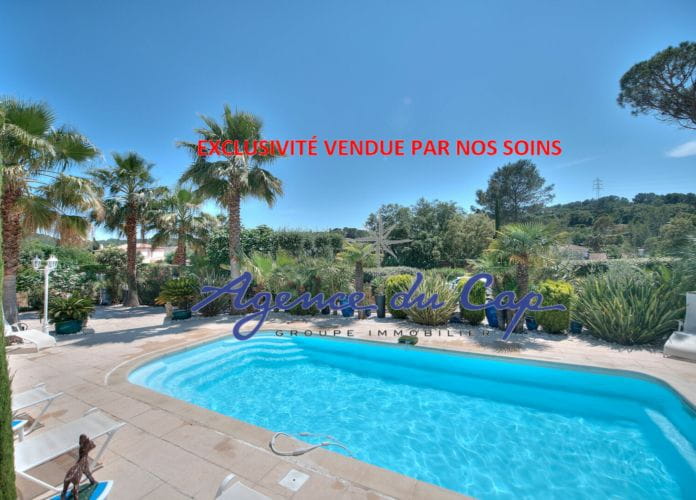 Villa saint raphael 6 pièce(s) 170 m2 (1)