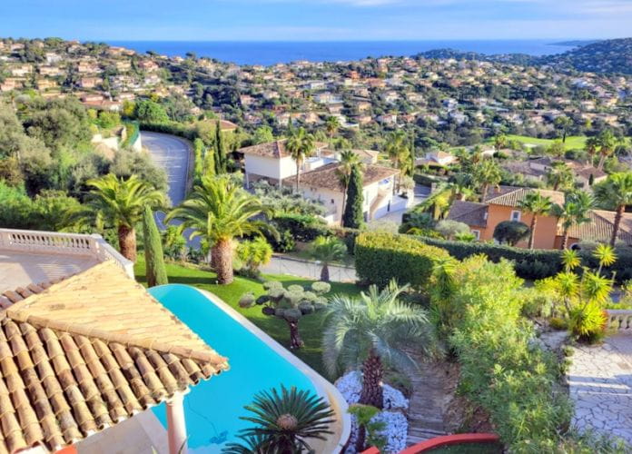 Villa de 250m2 avec vue mer, à sainte-maxime (6)