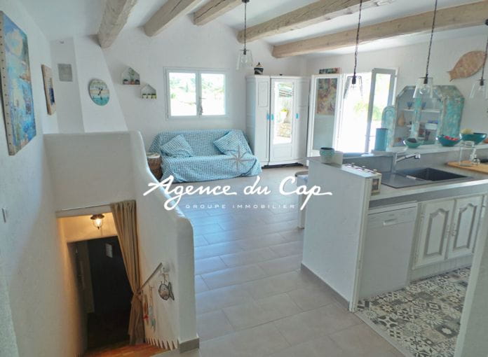 Les Issambres 3 room villa 2 bedrooms - swimming pool - garage