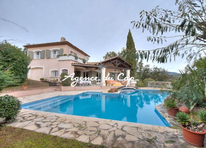 Villa provencale au calme avec picine et dependance a saint raphael valescure 140m² (3)