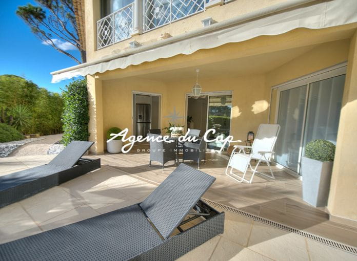 Saint-Raphaël, villa 180 m2, 4 chambres, piscine, proche golfs