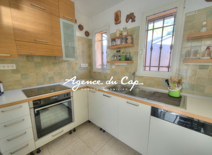 Sea view villa, 4 rooms, 90 m2, Saint-Raphaël