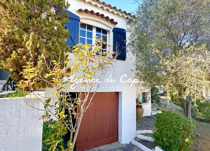 à vendre villa 82m² avec 2 chambres bureau garage et sous sol, proche du bord de mer et centre ville à pied de saint aygulf (10)