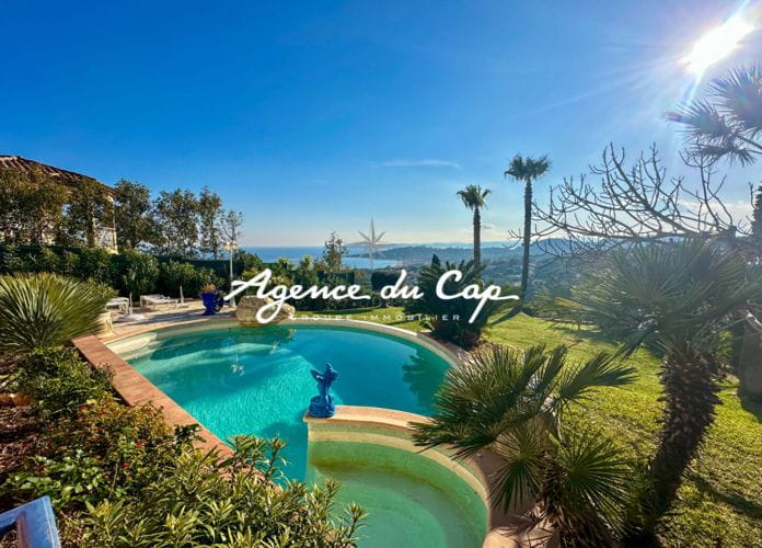 Villa à vendre 170m² 5 pièces vue mer sur le golfe de saint-tropez, salle de sport  jacuzzi et piscine, à sainte-maxime (2)