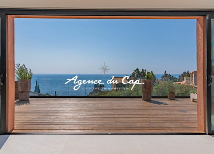 Saint raphael antheor superb villa sea view 6 room(s) 237 sqm swimming pool (4)