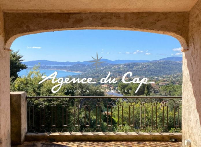 Provencal villa of 124sqm, 5 rooms with panoramic sea view, in Issambres