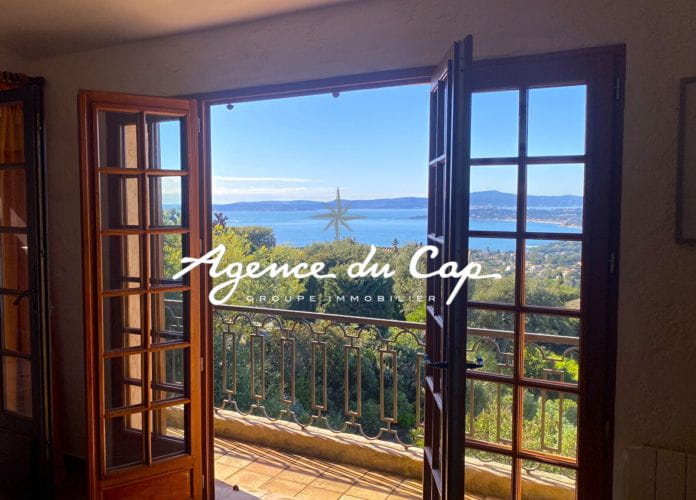 Provencal villa of 124sqm, 5 rooms with panoramic sea view, in issambres (2)