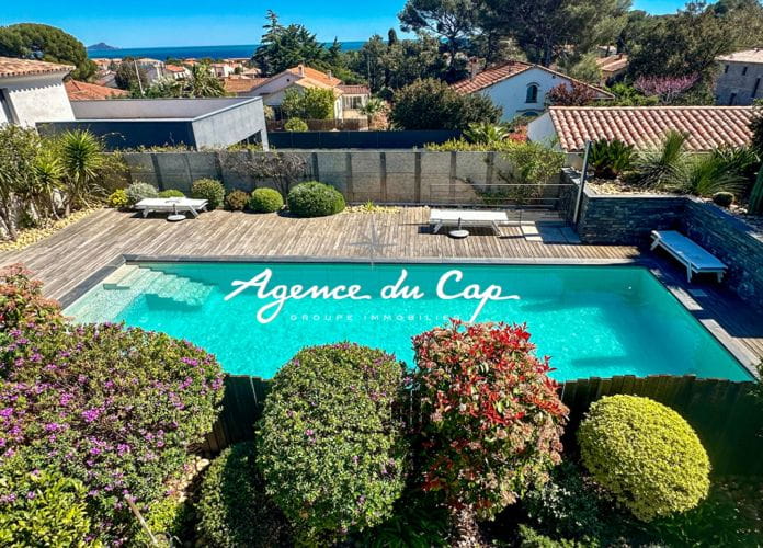 Compromis signé – appartement moderne t4 avec vue mer, piscine commune, petite copropriete a saint aygulf (0)