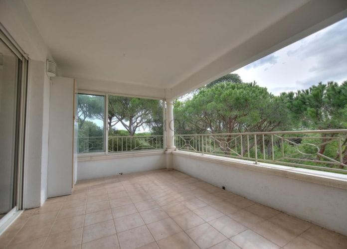 Appartement saint raphael 2 pièce(s) 49 m2 avec terrasse (0)