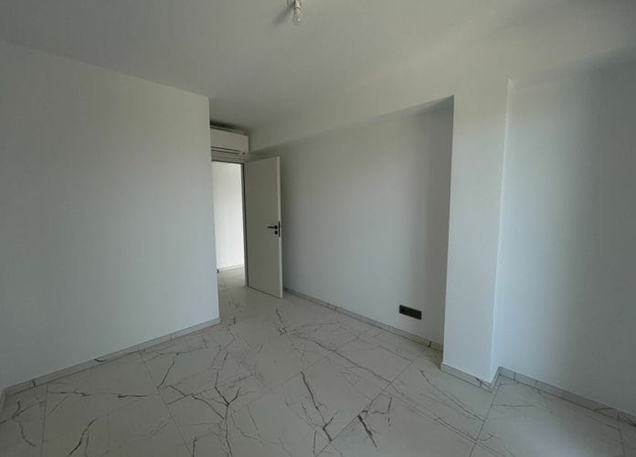 A vendre appartement vue mer 3 pieces proche centre ville (4)