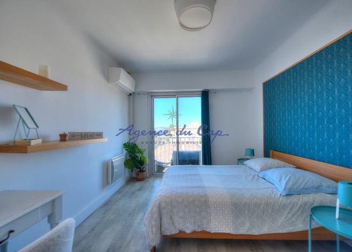 Appartement 3 pieces dernier etage vue mer proche mer et commerces a pied saint raphael boulouris (7)