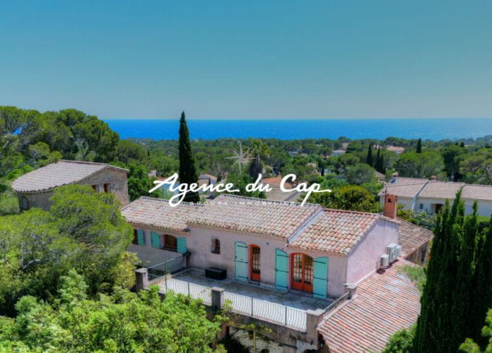 Boulouris villa de caractere  en pierre -vue degagee jusqu’a la mer (2)