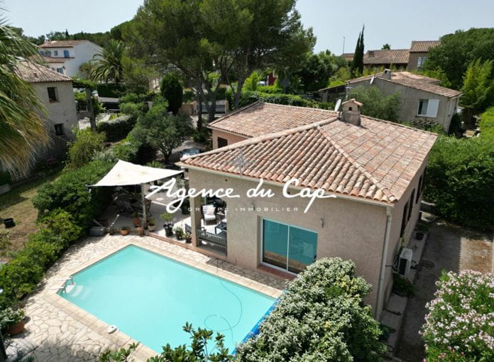 6-room villa 131sqm with pool in tour de mare Fréjus area