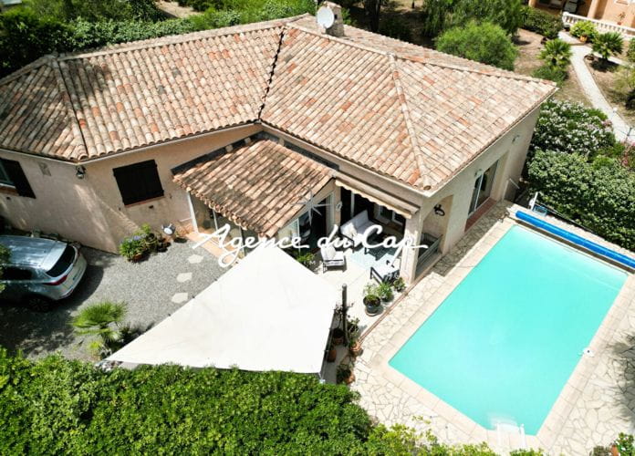 6-room villa 131sqm with pool in tour de mare frejus area (0)