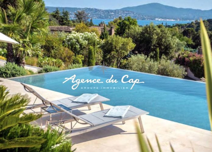 Villa contemporaine a vendre 292 m2 vue mer a grimaud (1)