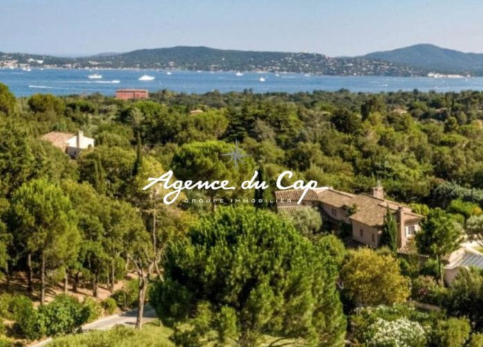 Villa contemporaine a vendre 292 m2 vue mer a grimaud (11)