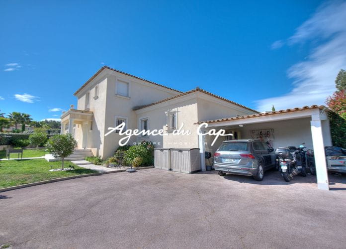 Villa st raphael , 5 pieces, 180 m2+ annexes, mer et golf (14)