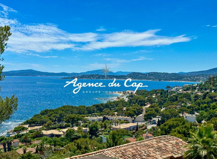 Propriété à vendre avec vue mer panoramique sur le golfe de saint-tropez, aux Issambres