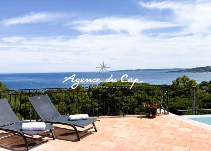 A vendre villa 8 pieces de 160m2  magnifique vue mer proche de plages sainte maxime (0)