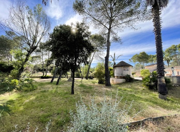 Puget sur argens villa 7 pieces 212m²  piscine