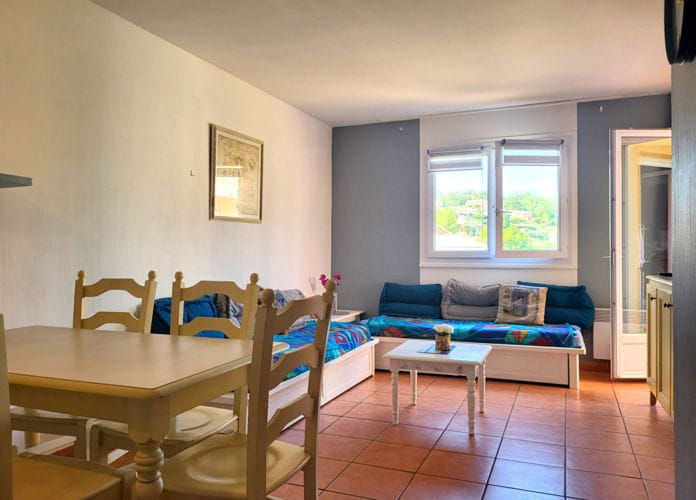 à vendre appartement 2 pieces de 36m² dans une résidence sécurisée avec piscine, aux issambres (1)