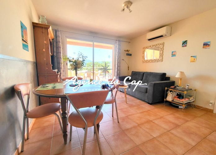 2-room apartment 38 m2, in les issambres (2)