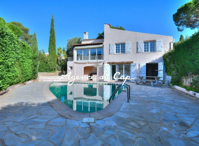 Saint-raphaël, santa-lucia, villa avec piscine, garage, studio indépendant