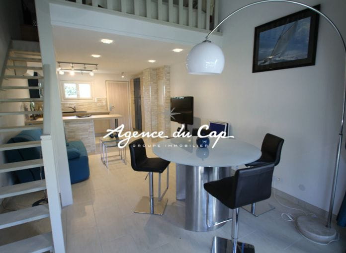 !under offer! for sale seaside apartment 32 m2 les Issambres