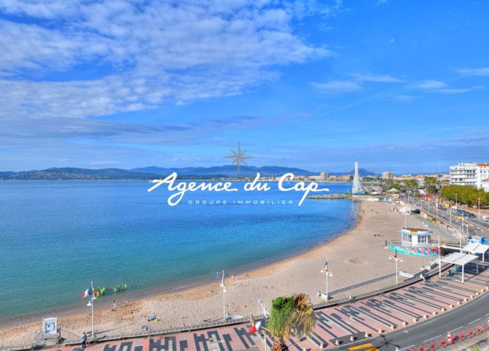 Appartement  3 pieces terrasse face aux plages vue mer panoramique  saint raphael centre parking privatif et cave (0)