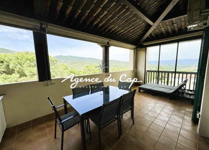 2 room apartment with panoramic view and terrace at the roquebrune golf resort (3)