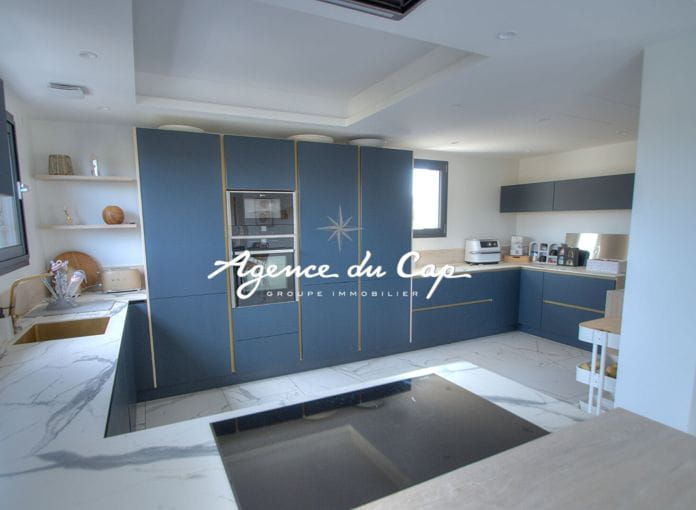 Villa contemporaine 6 chambres proche ecoles commerces puget sur argens