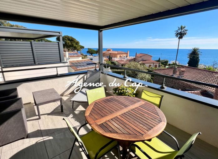 À vendre appartement avec vue mer 2 chambres, à proximité des plages et du centre des Issambres