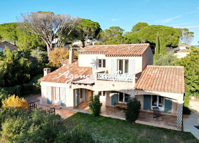 Villa  de charme 3 chambres avec piscine et garage au coeur des golfs a saint raphael (0)