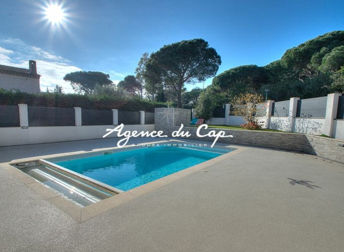 Villa 3 / 4 chambres contemporaine piscine Valescure