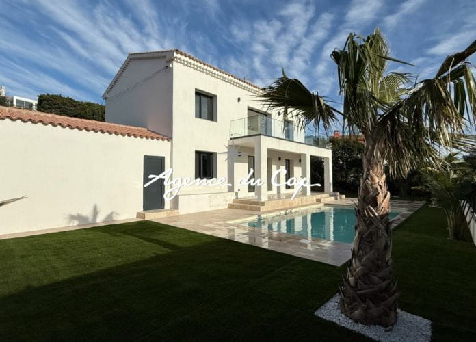 Les issambres villa renovated in 2024 panoramic sea view pool garage (8)